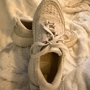 Dolce Vita Cream Women's Sneakers